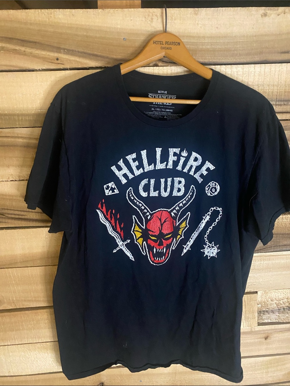 Stranger Things Hellfire Club Graphic tee size XL